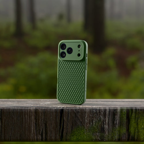 HexGrip iPhone 17 Pro case in Recon Green