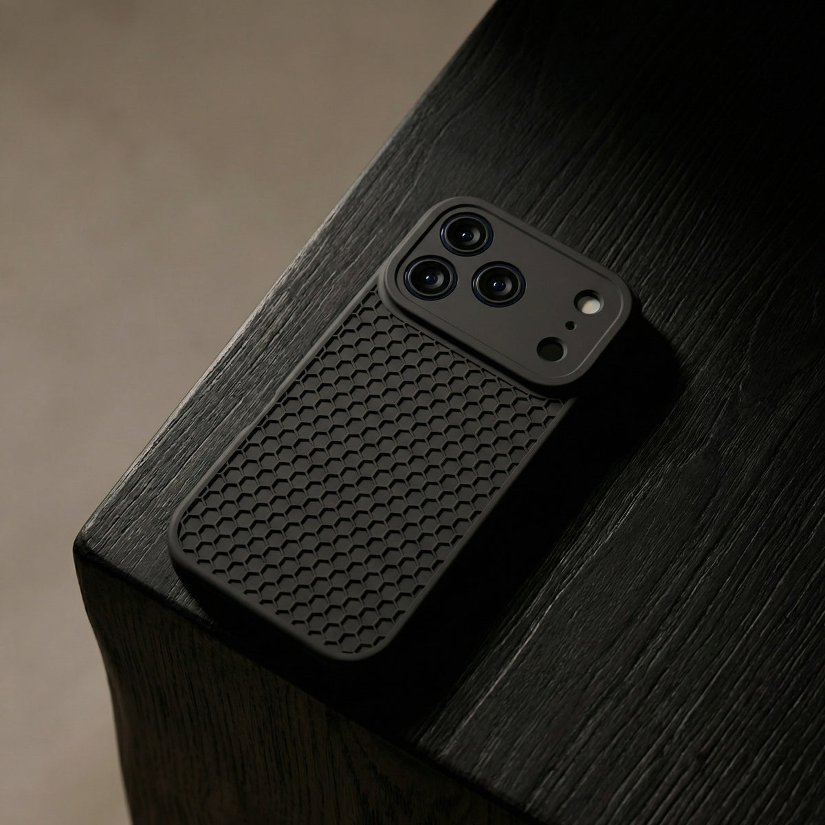 MOLDED TPU SHELL